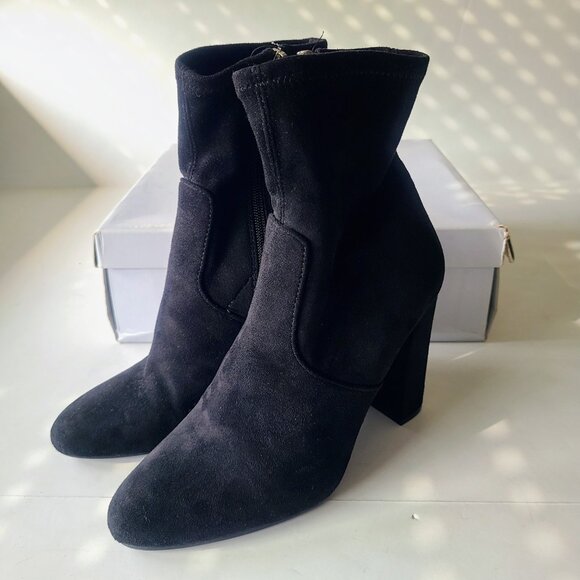 Steve Madden 'Edit' Black Suede Slouchy Heeled Ankle Booties Women's Size 7 - Picture 7 of 12